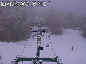 More early snow on Vermont's mountains and resorts