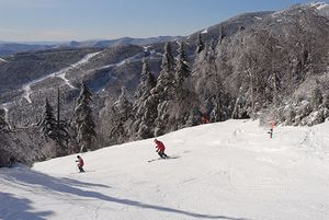 Skiing the top of North Lynx at Sugarbush resort.